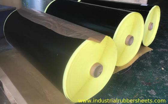 Black PTFE Coated Fiberglass Sheet For High Break Down Voltage Heat Resistant