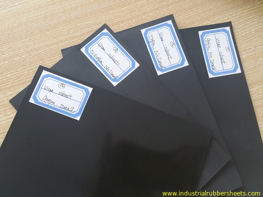 Black Industrial Rubber Sheet 80+-5 Shore A Hardness 6-12Mpa Tensile Strength