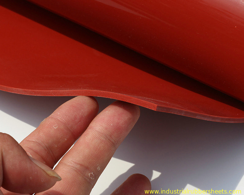 Smooth/Sand Surface Silicone Rubber Sheet 1.25-1.50g/cm3 Density 1.0mm-6.0mm Thickness