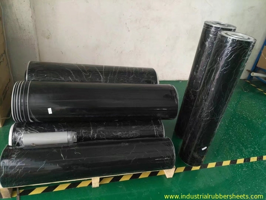 Black Color Silicone Rubber Sheet Smooth Surface 1.0 / 1.2m Width 10m Length