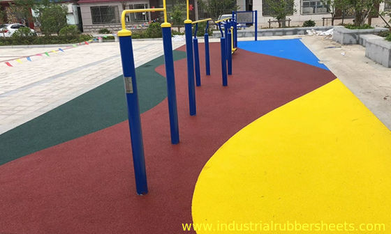 70 Shore A Hardness Colored EPDM Rubber Granules with 18% EPDM Content and UV Resistance